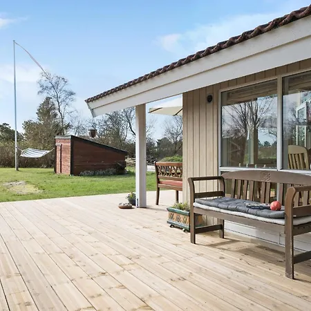 Belle Maison à Avec Wifi