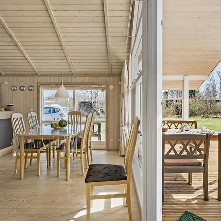 Belle Maison à Avec Wifi