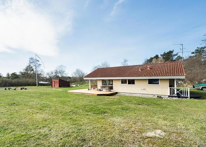 Nyaraló 2 Bedroom Cozy In