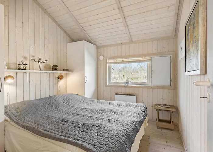 Nyaraló 2 Bedroom Cozy In Martofte